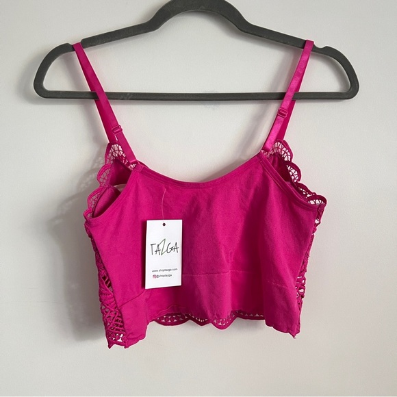 Crochet Hot Pink Bralette Size Medium/Large New With Tags - Picture 3 of 6